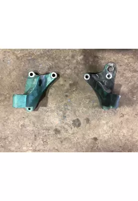 Volvo D13 Engine Mounts