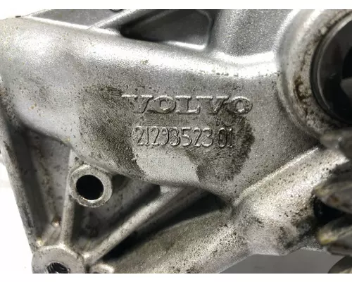 Volvo D13 Engine Oil Pump