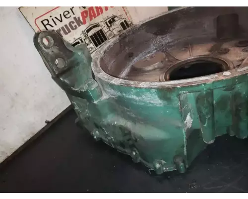 Volvo D13 Flywheel Housing