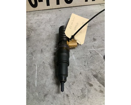 Fuel Injector VOLVO D13 Hd Truck Repair &amp; Service