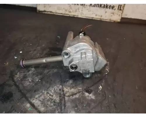 Volvo D13 Oil Pump