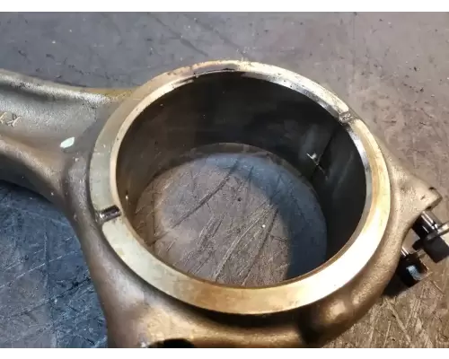 Volvo D13 Piston