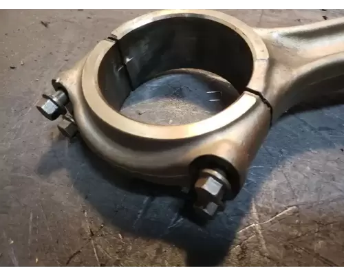 Volvo D13 Piston