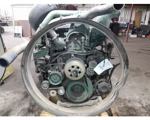 Engine Assembly VOLVO D13J EPA 13 (MP8) LKQ Western Truck Parts