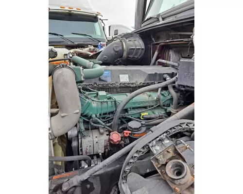Engine Assembly VOLVO D13J EPA 13 (MP8) LKQ Evans Heavy Truck Parts