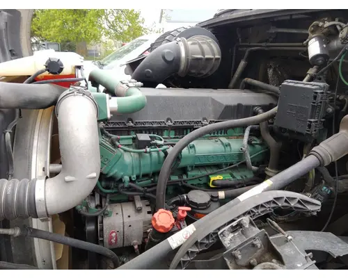 Engine Assembly VOLVO D13J EPA 13 (MP8) LKQ Thompson Motors - Wykoff