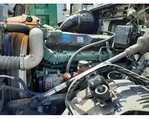 Engine Assembly VOLVO D13J EPA 13 (MP8) LKQ Heavy Truck Maryland