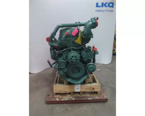 Engine Assembly VOLVO D13M EPA 17 (MP8) LKQ Geiger Truck Parts