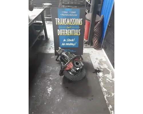 Volvo EV80B Rears (Rear)