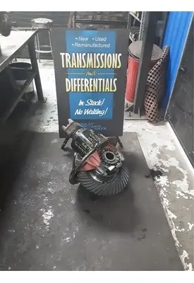 Volvo EV80B Rears (Rear)