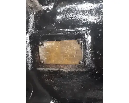 Volvo EV80B Rears (Rear)