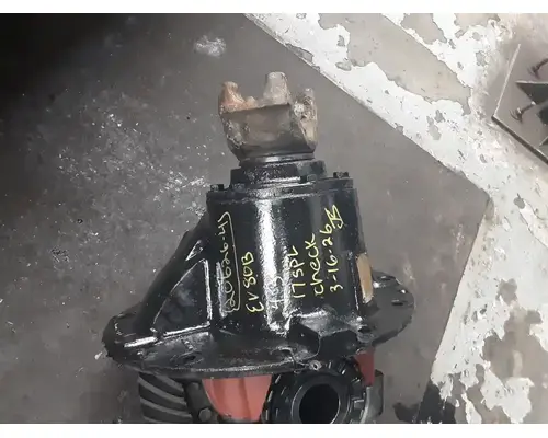 Volvo EV80B Rears (Rear)