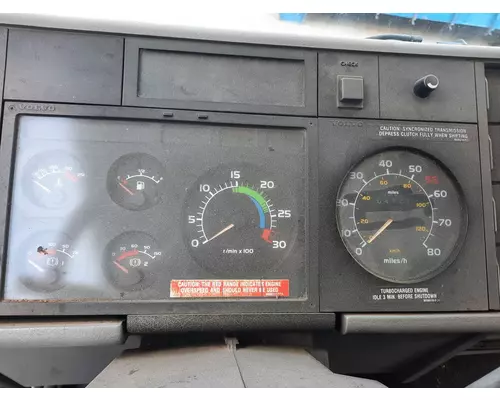 Instrument Cluster VOLVO FE LKQ KC Truck Parts - Inland Empire