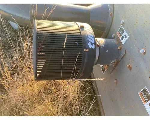 Volvo G746B Equip Air Cleaner