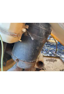 Volvo G746B Equip Air Cleaner