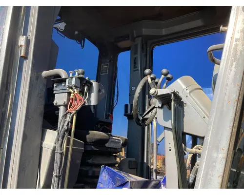 Volvo G746B Equip Cab Assembly