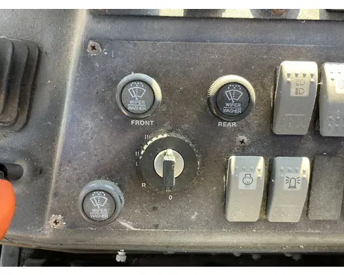 Volvo G746B Equip Dash Panel
