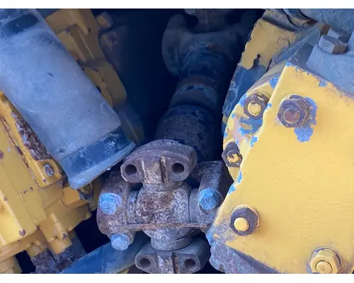 Volvo G746B Equip Drive Shaft