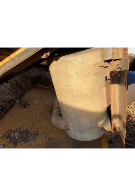Volvo G746B Equip Exhaust