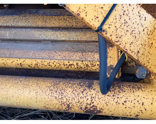 Volvo G746B Equip Hydraulic Cylinder