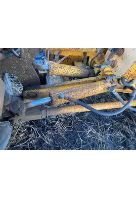 Volvo G746B Equip Hydraulic Cylinder