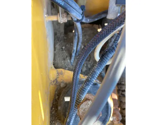 Volvo G746B Equip Hydraulic Cylinder