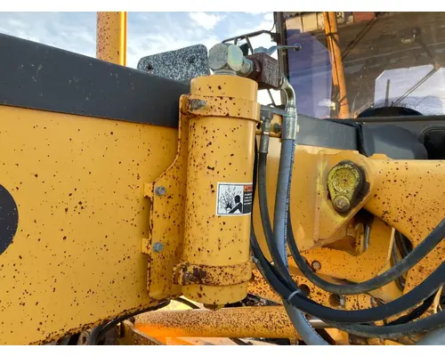 Volvo G746B Equip Hydraulic Misc. Parts