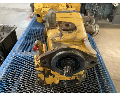 Volvo G746B Equip Hydraulic Pump