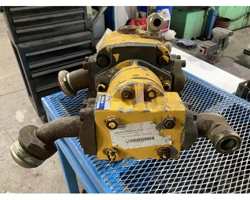 Volvo G746B Equip Hydraulic Pump