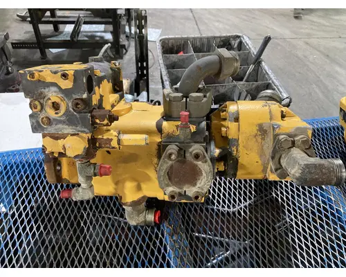 Volvo G746B Equip Hydraulic Pump