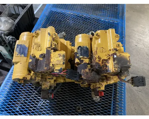 Volvo G746B Equip Hydraulic Pump