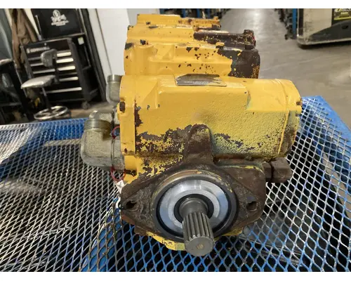 Volvo G746B Equip Hydraulic Pump