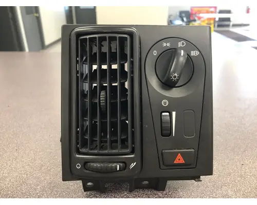 Dash Panel VOLVO HEADLAMP Stateline Truck Parts And Recycling Inc