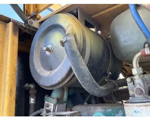 Volvo L90B Equip Air Cleaner