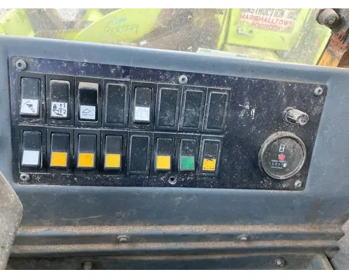Volvo L90B Equip Dash Panel