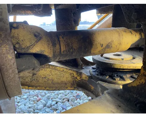Volvo L90B Equip Drive Shaft