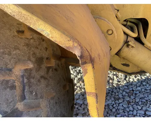 Volvo L90B Equip Fender
