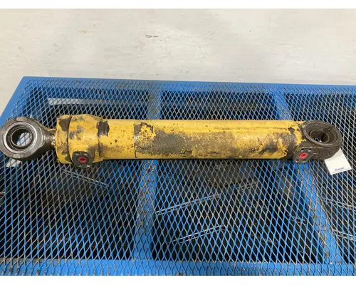 Volvo L90B Equip Hydraulic Cylinder