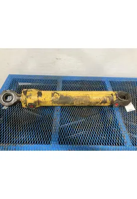 Volvo L90B Equip Hydraulic Cylinder
