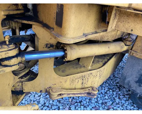 Volvo L90B Equip Hydraulic Cylinder