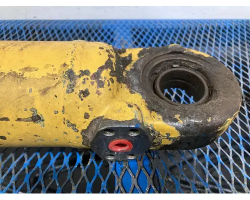 Volvo L90B Equip Hydraulic Cylinder