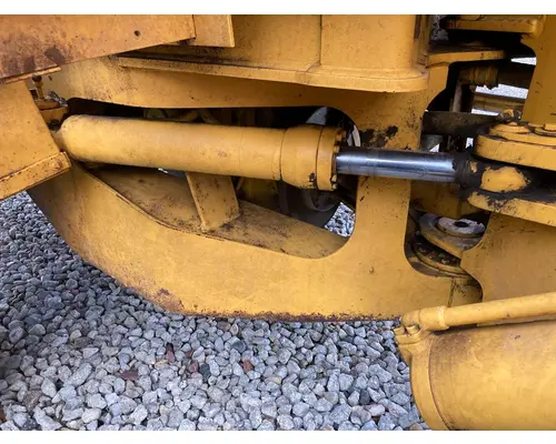 Volvo L90B Equip Hydraulic Cylinder