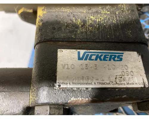 Volvo L90B Equip Hydraulic Pump