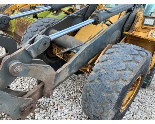 Volvo L90B Equip Loader Arm