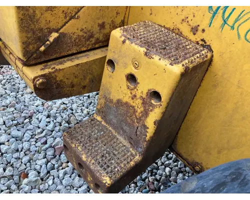 Volvo L90B Equip Weight