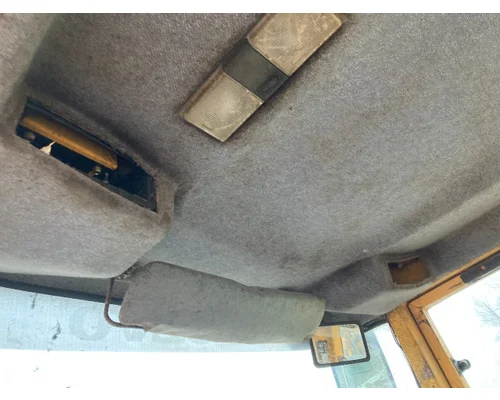 Volvo L90B Equipment (Mounted)