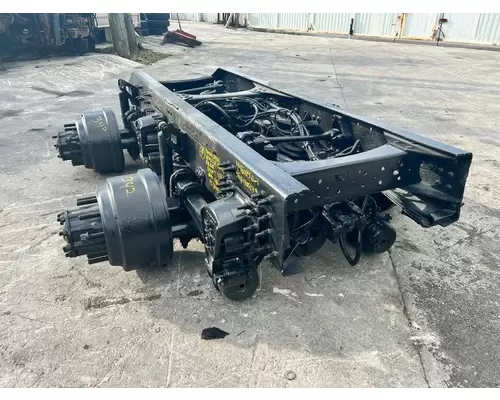 Volvo LEAF SPRING AIR RIDE SUS Cutoff Assembly (Complete With Axles)