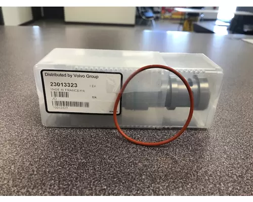 Engine Parts, Misc. VOLVO OIL THERMOSTAT CONTROL VALVE Stateline Truck Parts And Recycling Inc