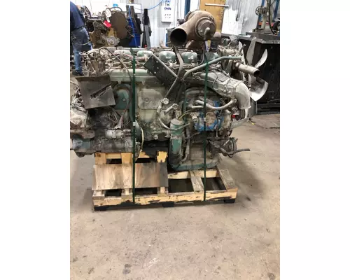 Volvo TD123EB Engine Assembly