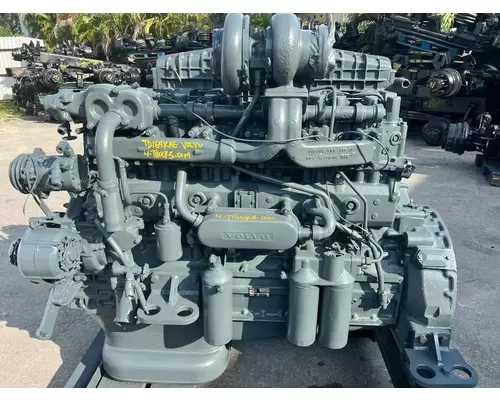 Volvo TD164KAE Engine Assembly